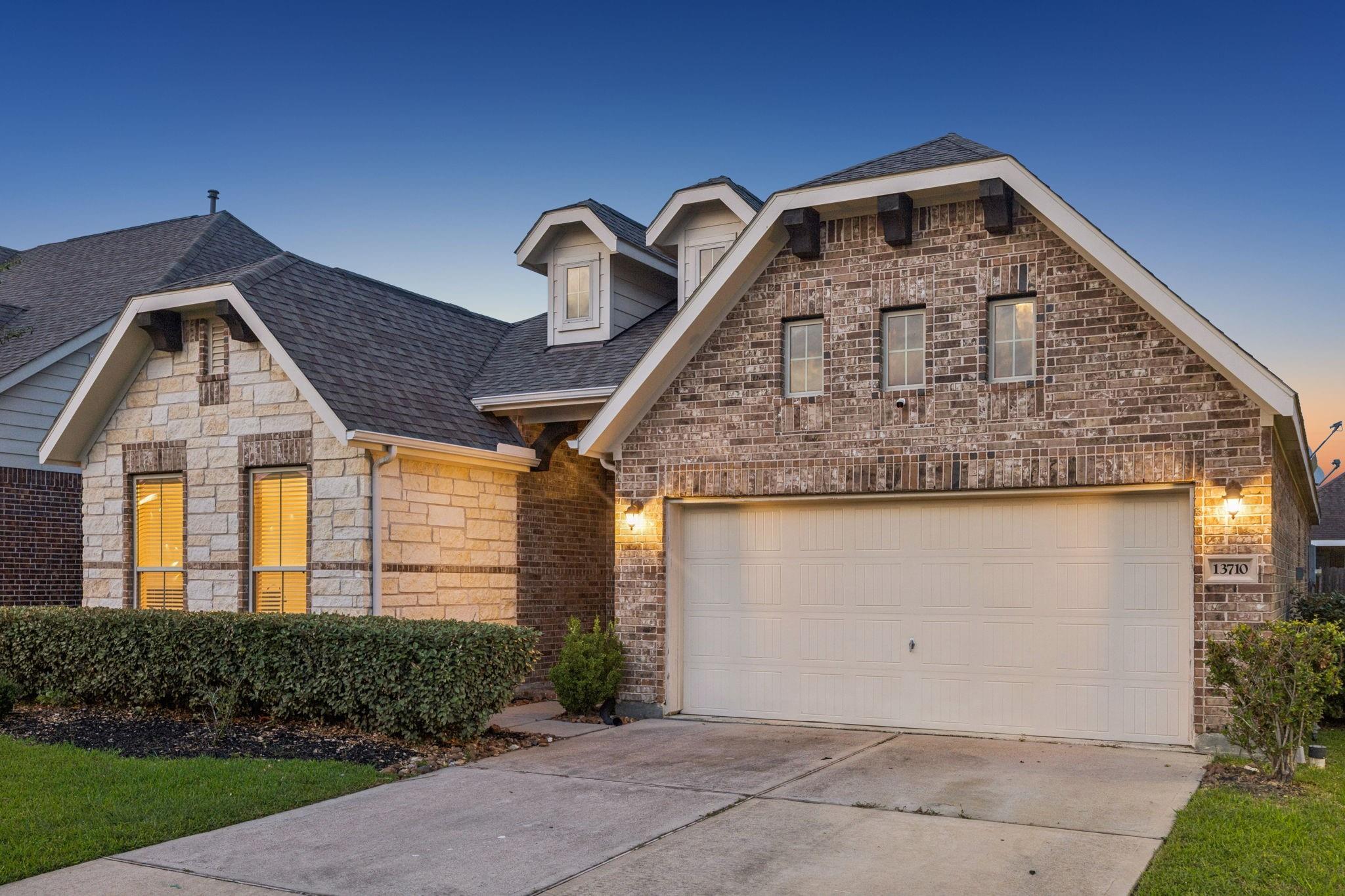 13710 Sloth Bear Court
