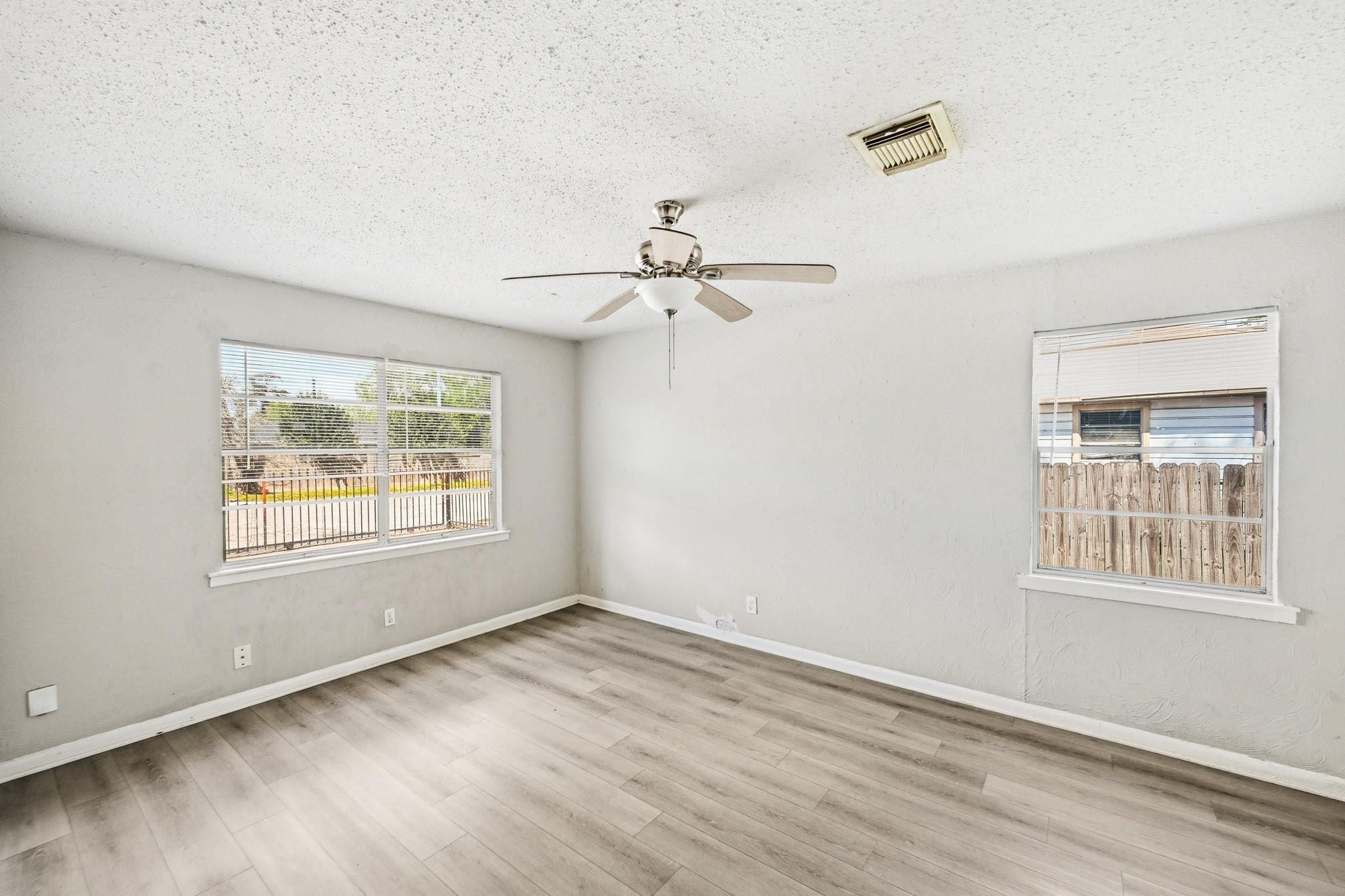 9118 Spaulding Street