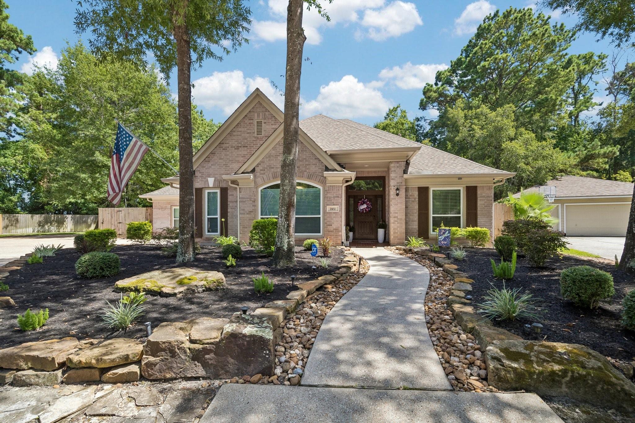 2102 Hickory Village Circle