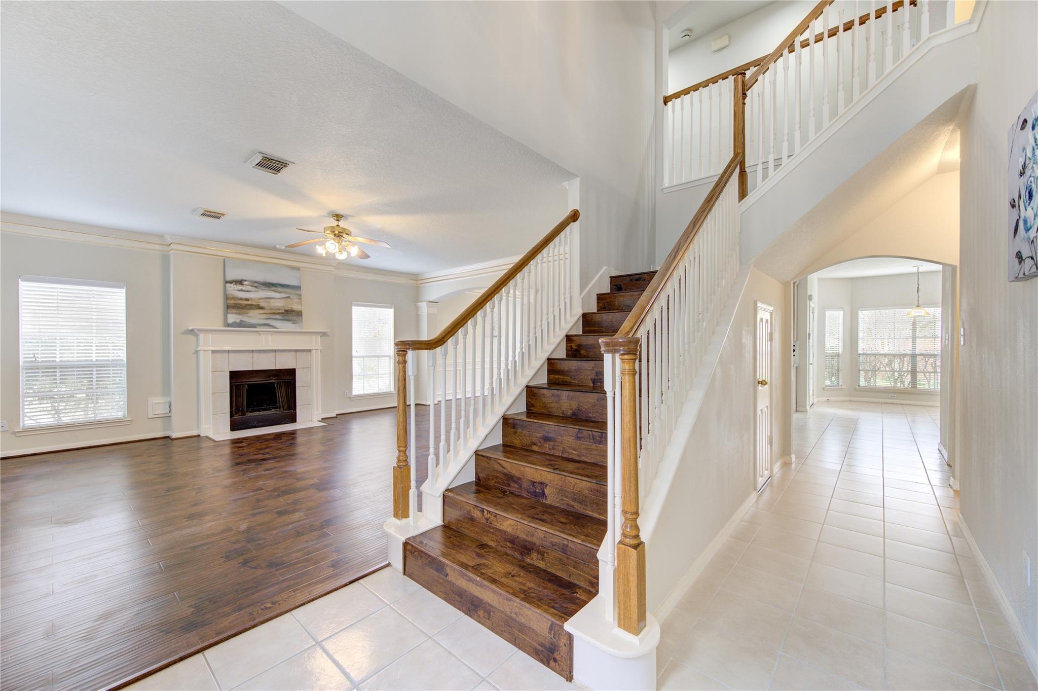 2003 Waverly Glend Drive