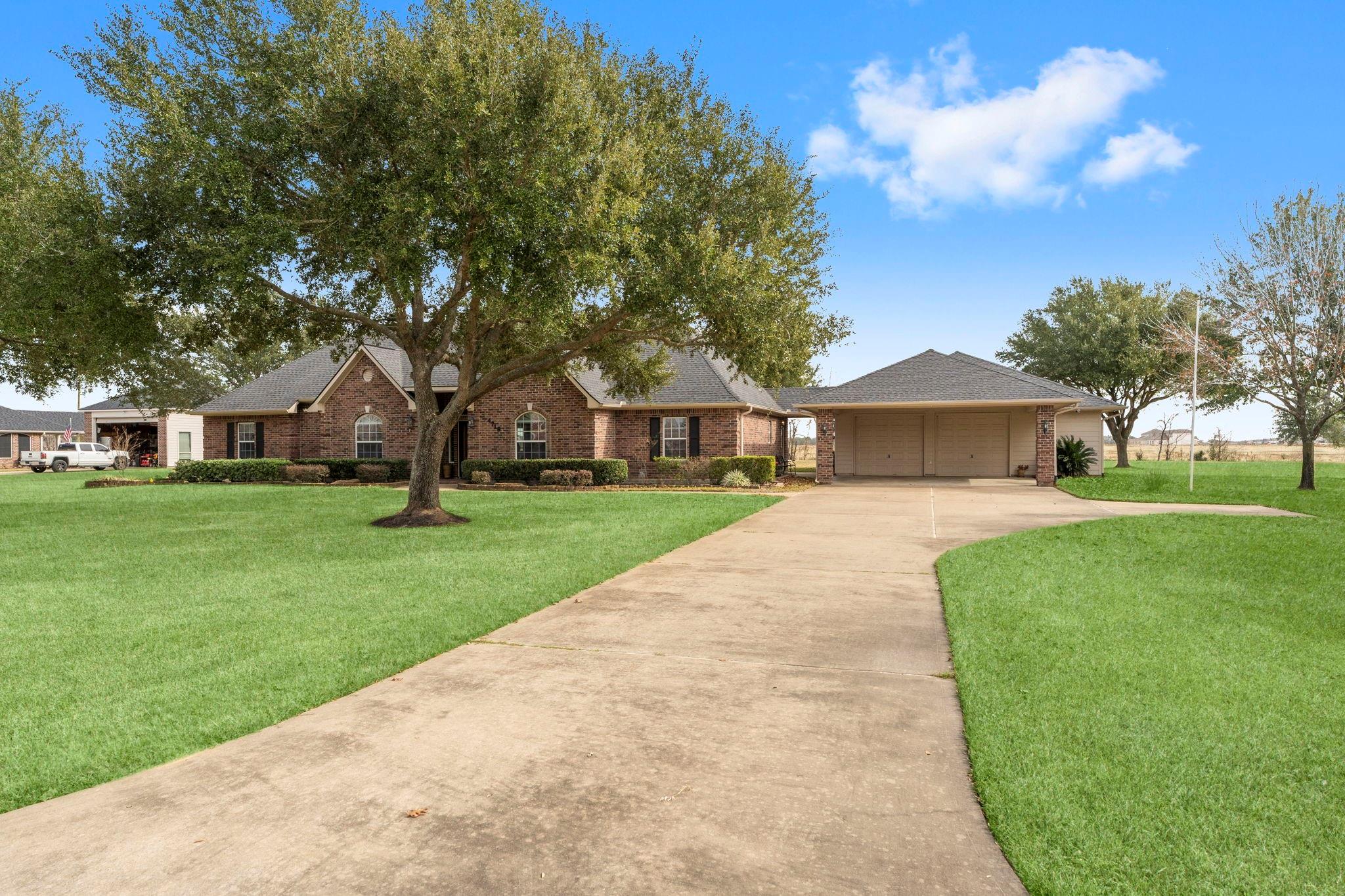4718 Shadow Grass Drive