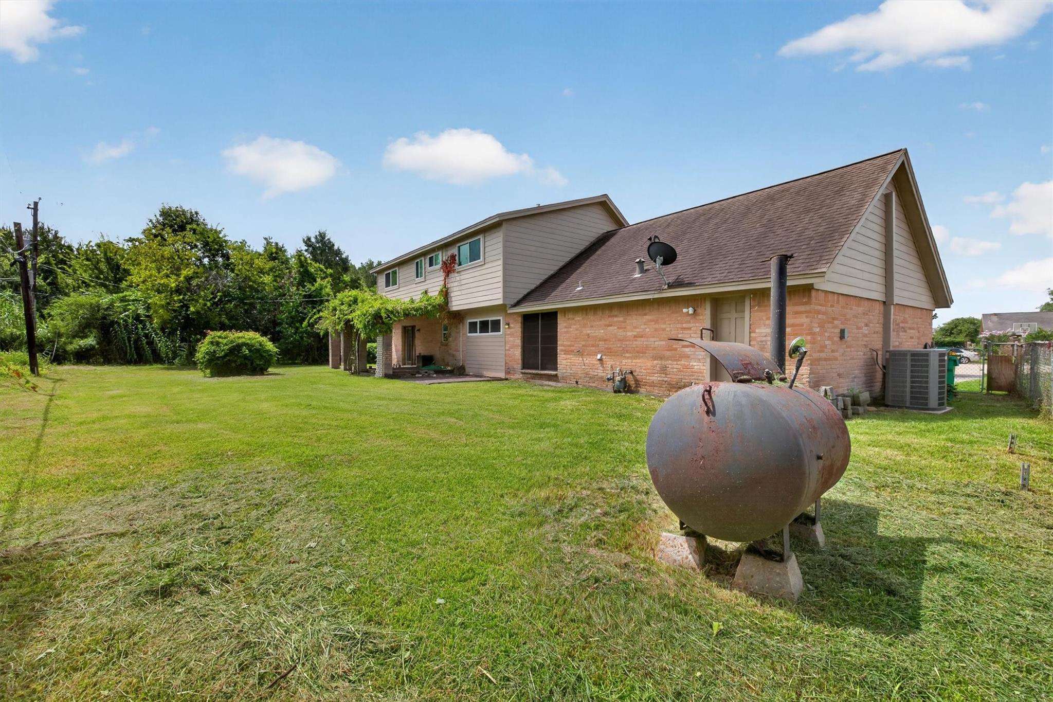 1406 Cedarbrook Court