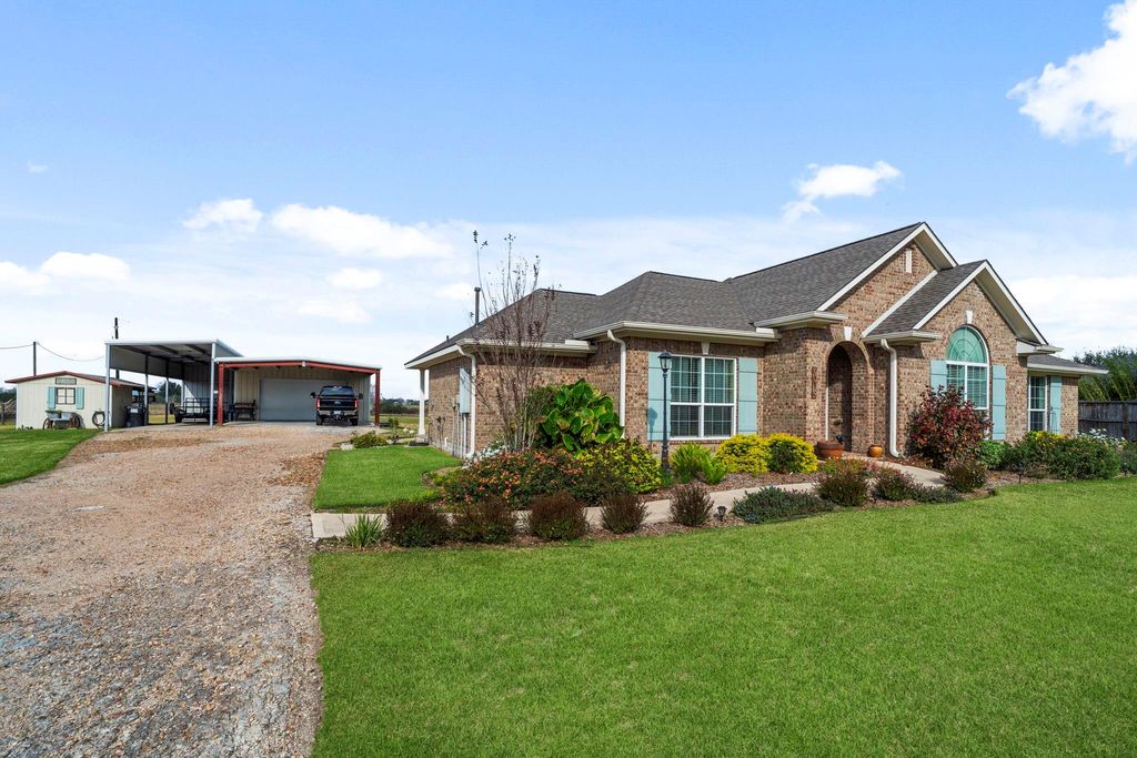 Photo of 9016 Dixie Lane, Needville, TX 77461 (MLS # 21495169)