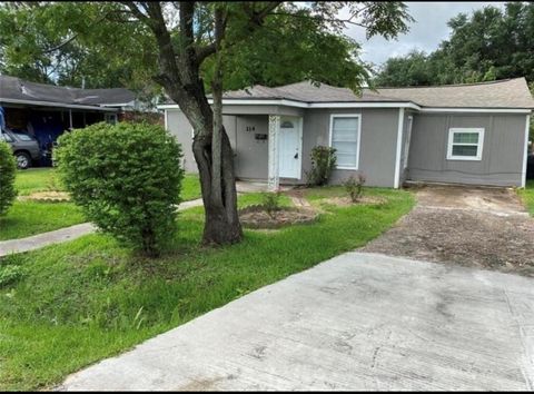 Photo of 314 New Mexico Street, Houston, TX 77029 (MLS # 35744822)