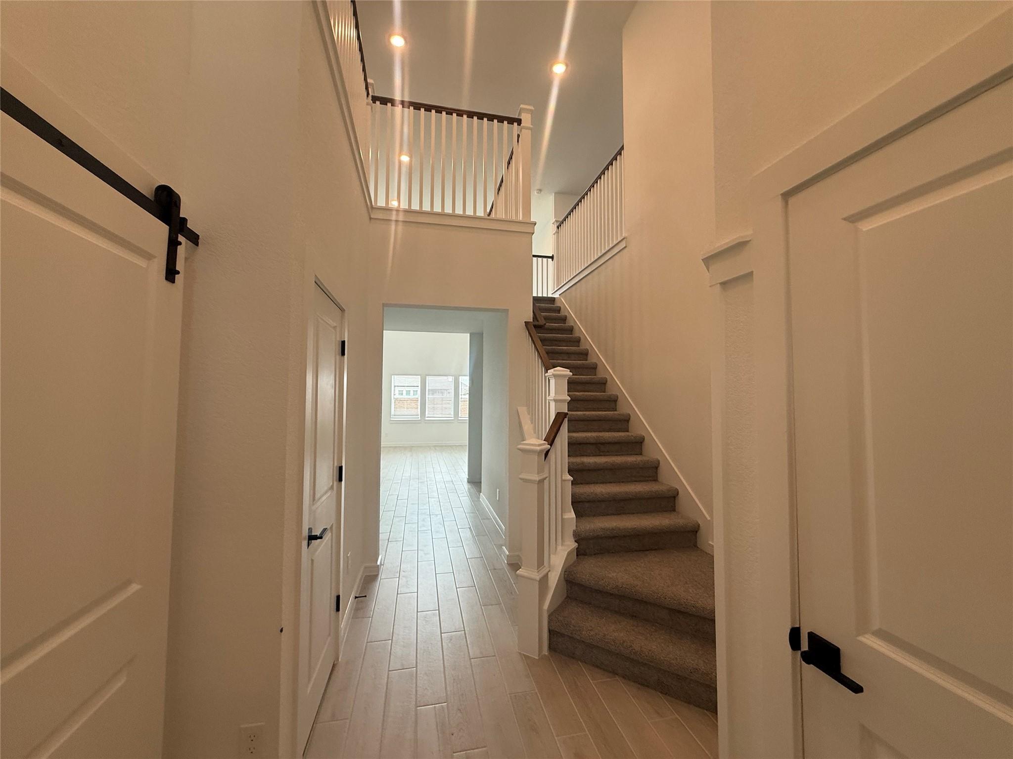 7918 Palm Glade Drive