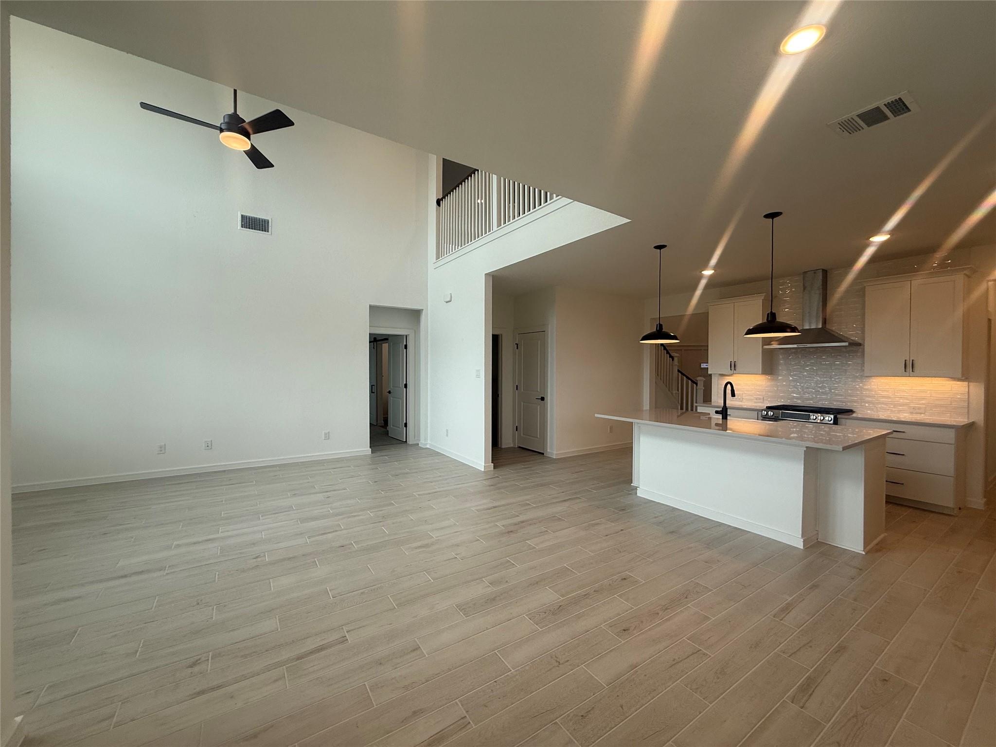 7918 Palm Glade Drive