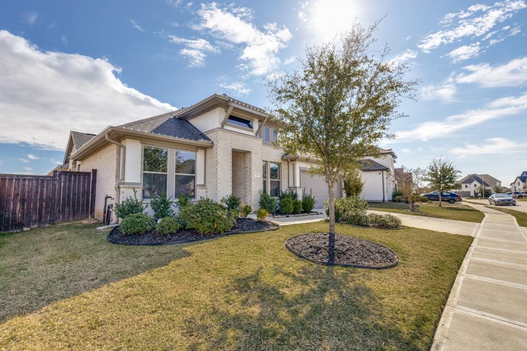 3122 Lantana Trail