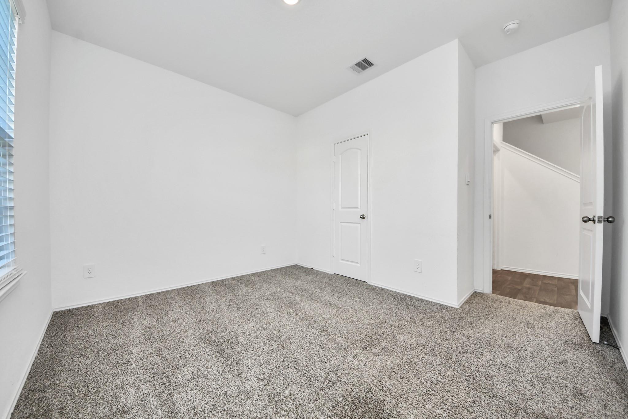5122 Hedgerose Lane