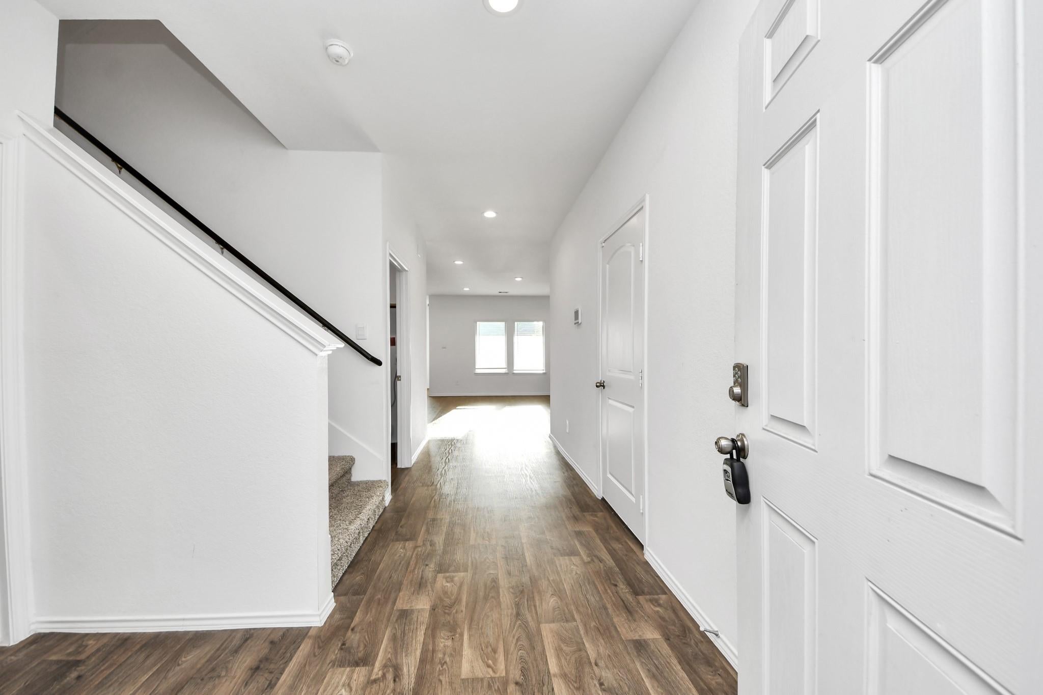 5122 Hedgerose Lane