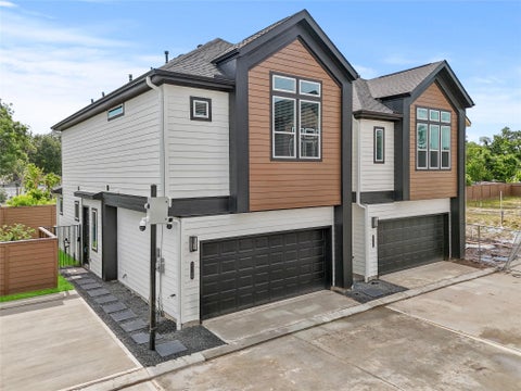 Photo of 2110 Dewalt Street St #G, Houston, TX 77088 (MLS # 95544374)