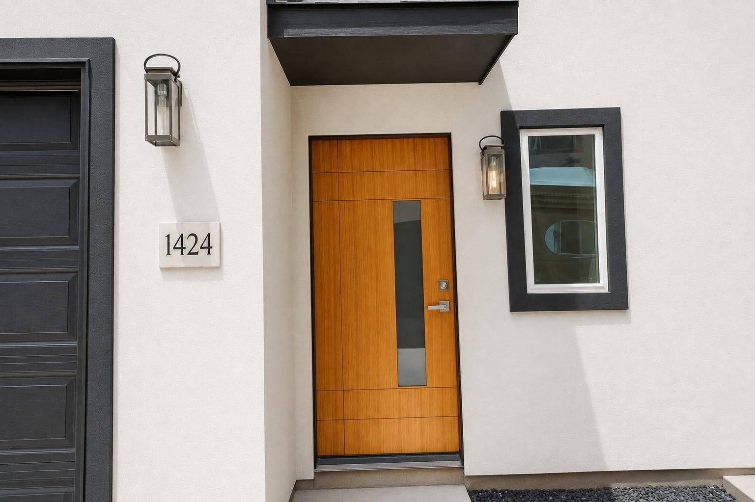 1424 W 34th 1/2 Street