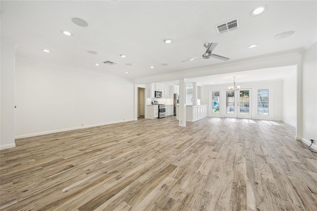 Photo of 3607 Deal Street, Houston, TX 77025 (MLS # 85306380)