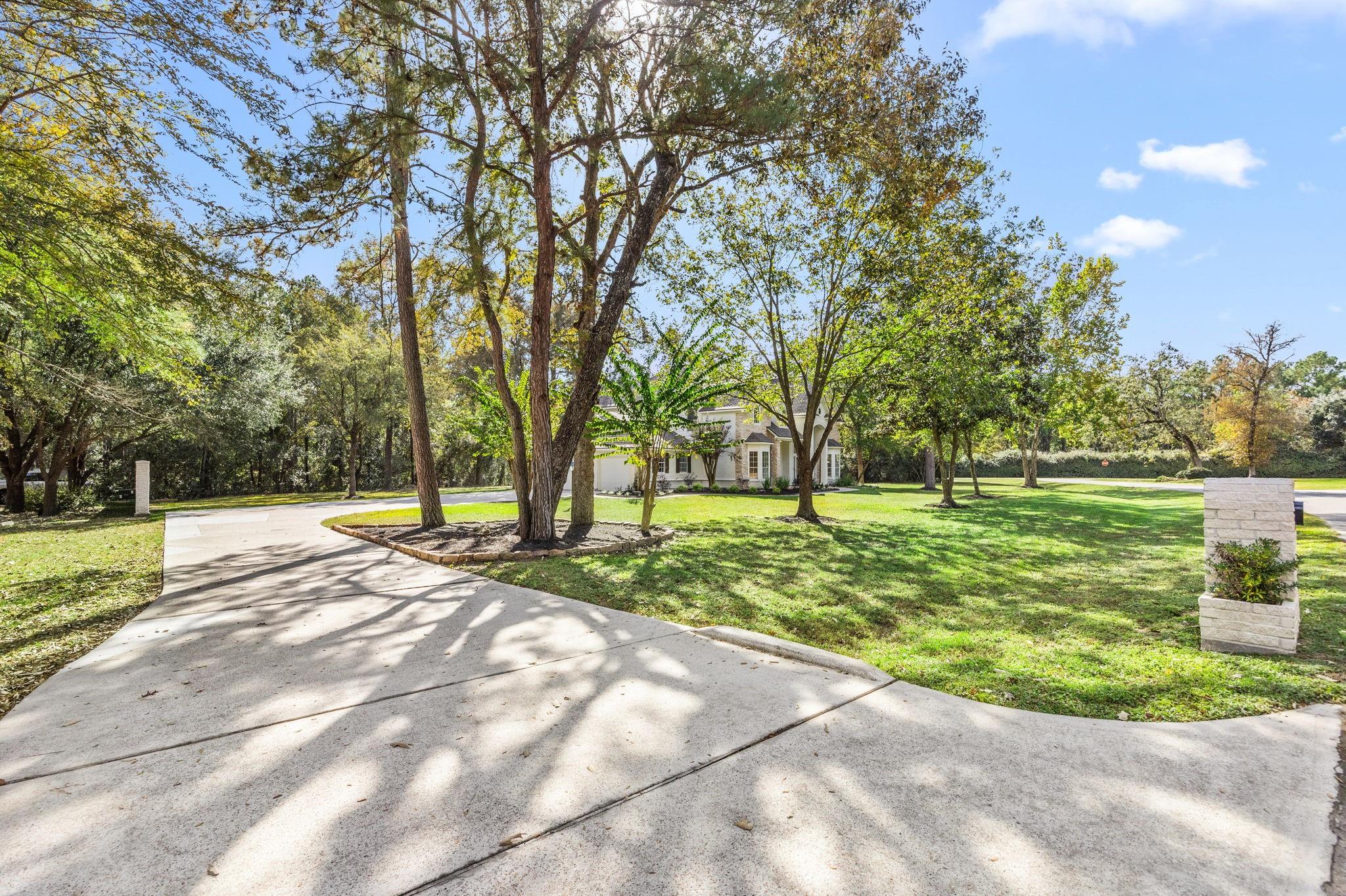 25823 Bridle Creek Drive S