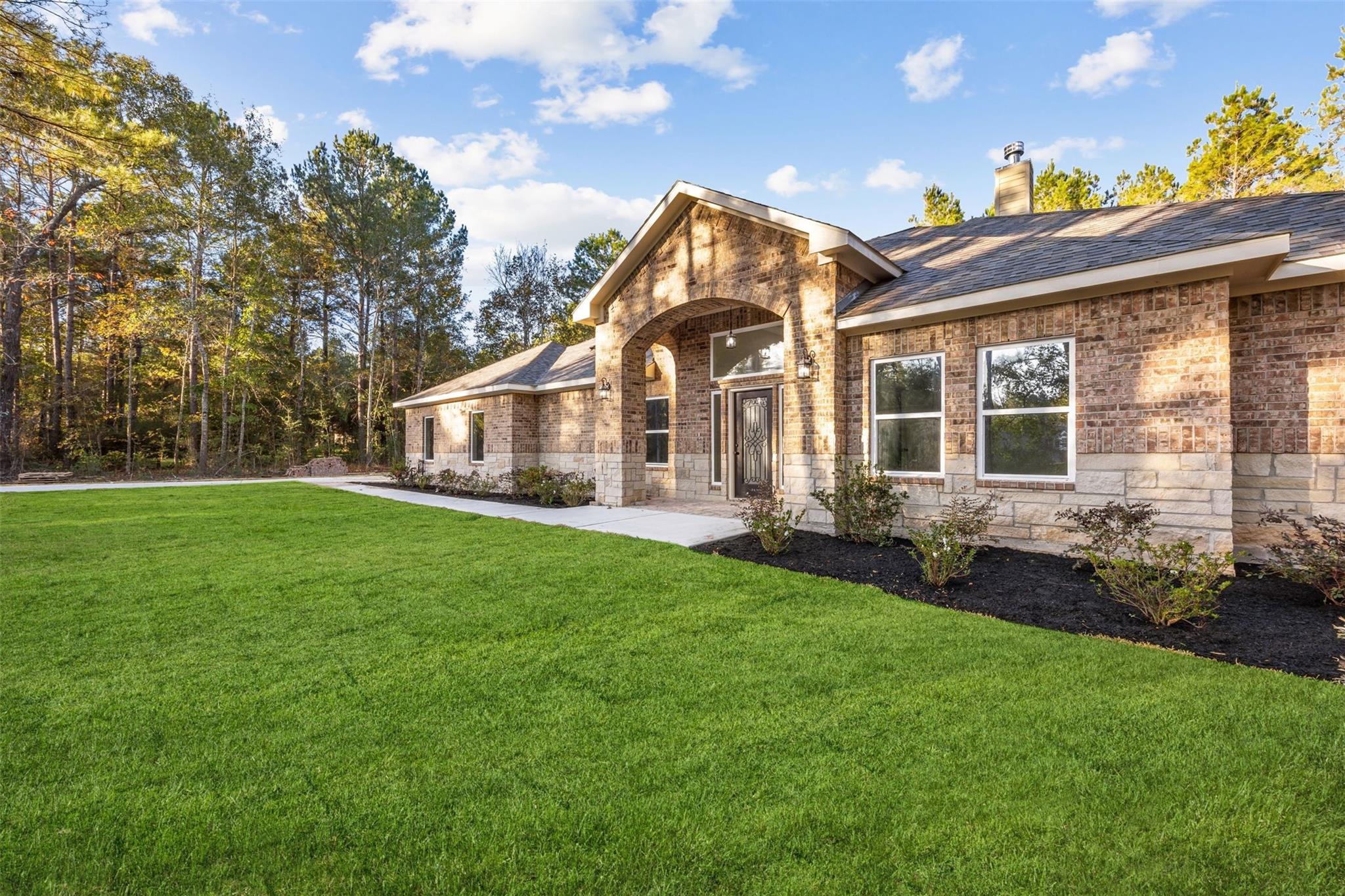 105 Wood Forest Lane