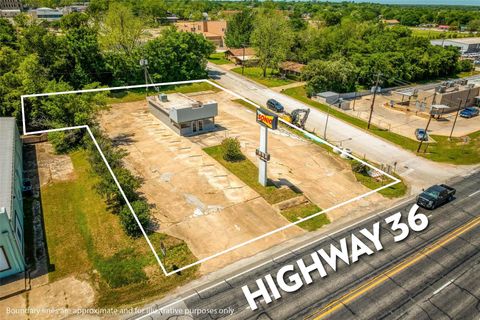 310 State Highway 36 S Caldwell TX 77836