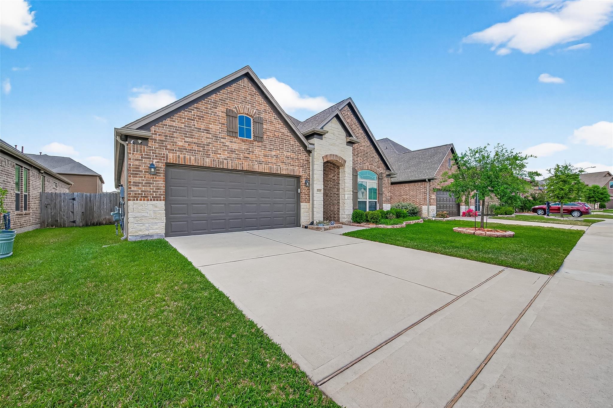 15127 Winthrop Manor Way