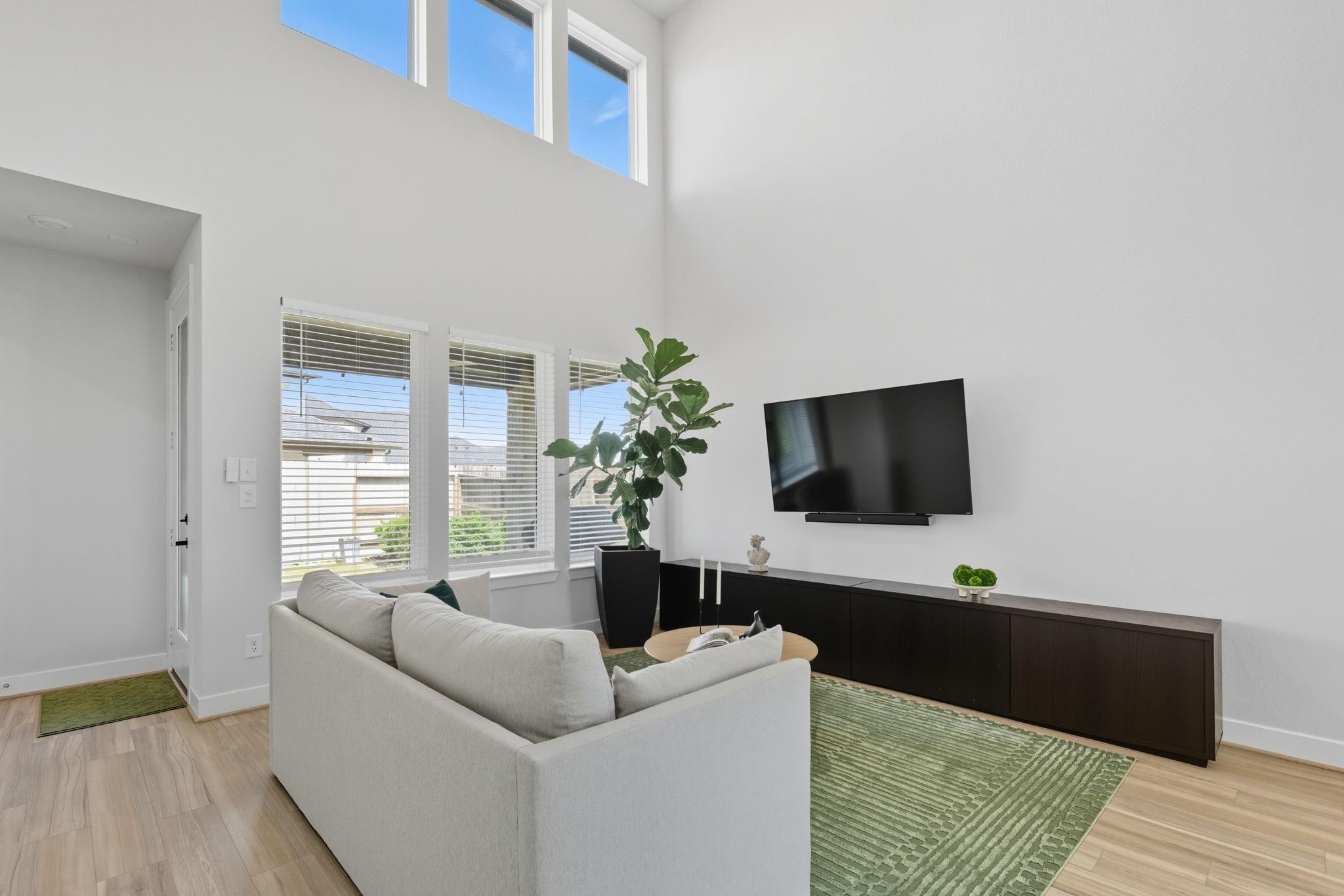21810 Fitzroy Manor Lane