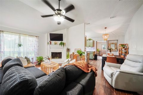 Photo of 7477 Hidden Acres Drive, Cleveland, TX 77328 (MLS # 84181332)