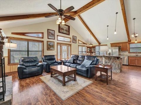 Photo of 115 Lake Crest Drive Dr, Etoile, TX 75944 (MLS # 2871243)