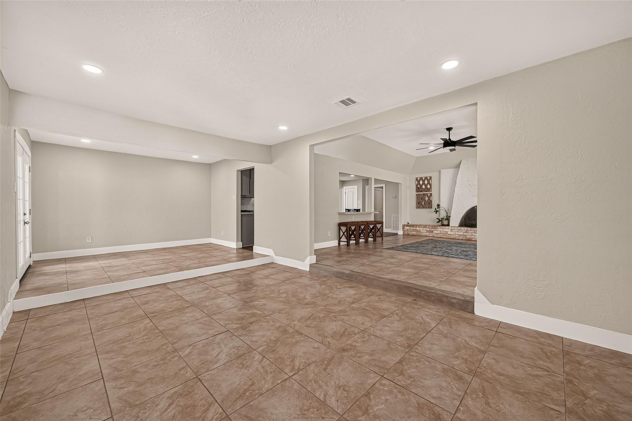 4012 Chile Drive