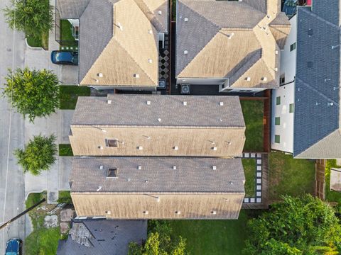 Tiny photo for 2307 Clementine Street, Houston, TX 77020 (MLS # 12390247)