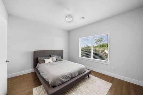 Tiny photo for 2307 Clementine Street, Houston, TX 77020 (MLS # 12390247)