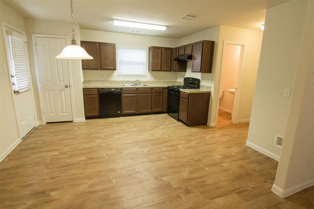 Photo of 734 N Ella Creek Drive, Houston, TX 77067 (MLS # 5492146)