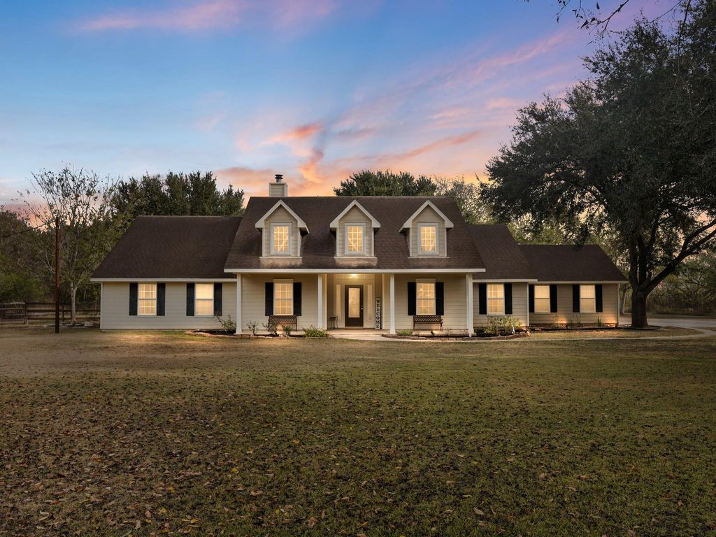 Photo of 5637 Hand Road, Richmond, TX 77469 (MLS # 76526649)