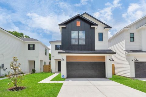 Photo of 5308 Denmark Street, Houston, TX 77028 (MLS # 28275822)