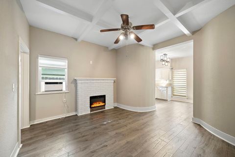 Photo of 4618 Mckinney Street #1, Houston, TX 77023 (MLS # 7198110)