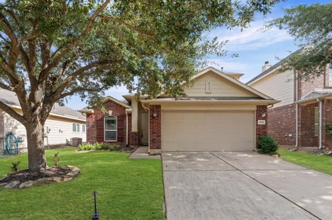 Photo of 24530 Lakecrest Town Drive, Katy, TX 77493 (MLS # 56209941)