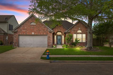 Photo of 2902 Julie Ann Drive, Pearland, TX 77584 (MLS # 19782929)