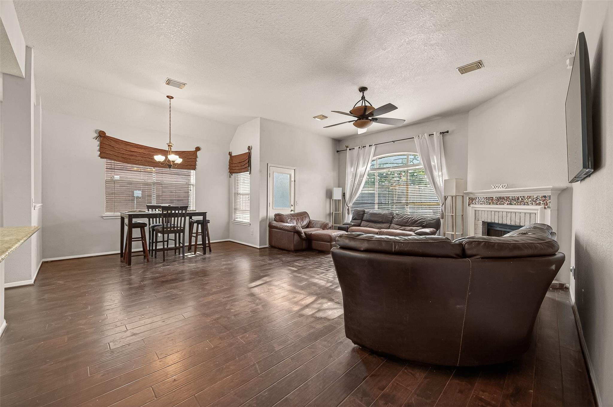 2902 Julie Ann Drive