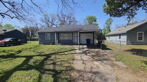 Photo of 4215 Los Angeles Street, Houston, TX 77026 (MLS # 7062963)