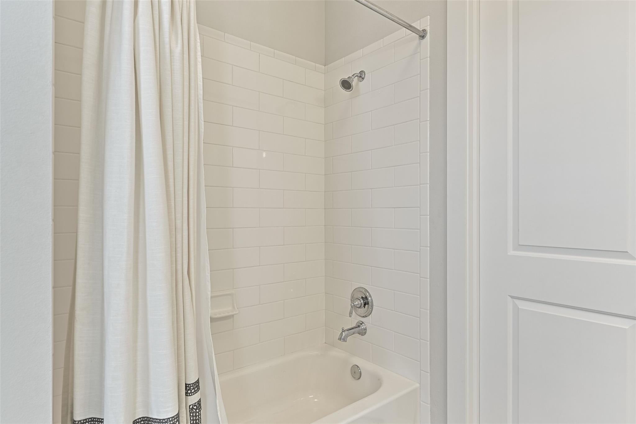 Galveston, Texas, 77554, United States, 4 Bedrooms Bedrooms, ,4 BathroomsBathrooms,Residential,Active,2024195