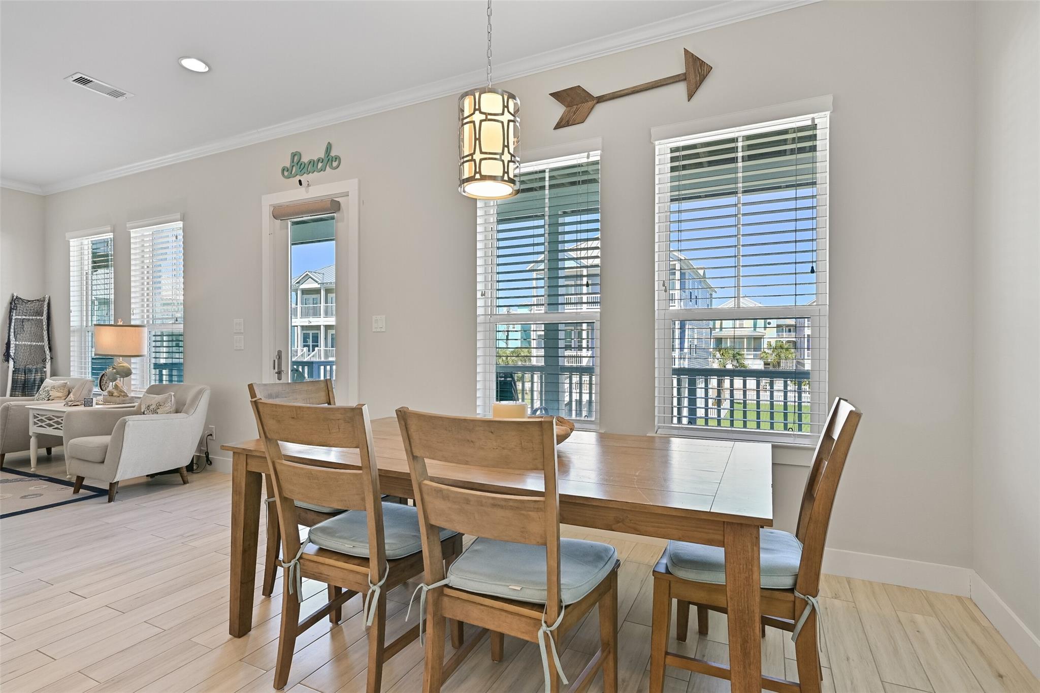 Galveston, Texas, 77554, United States, 4 Bedrooms Bedrooms, ,4 BathroomsBathrooms,Residential,Active,2024195