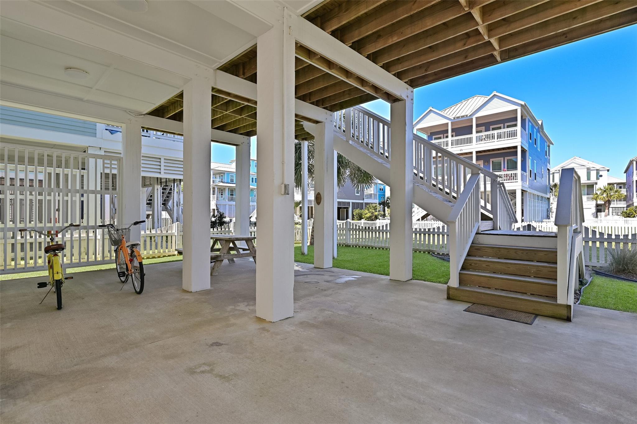 Galveston, Texas, 77554, United States, 4 Bedrooms Bedrooms, ,4 BathroomsBathrooms,Residential,Active,2024195