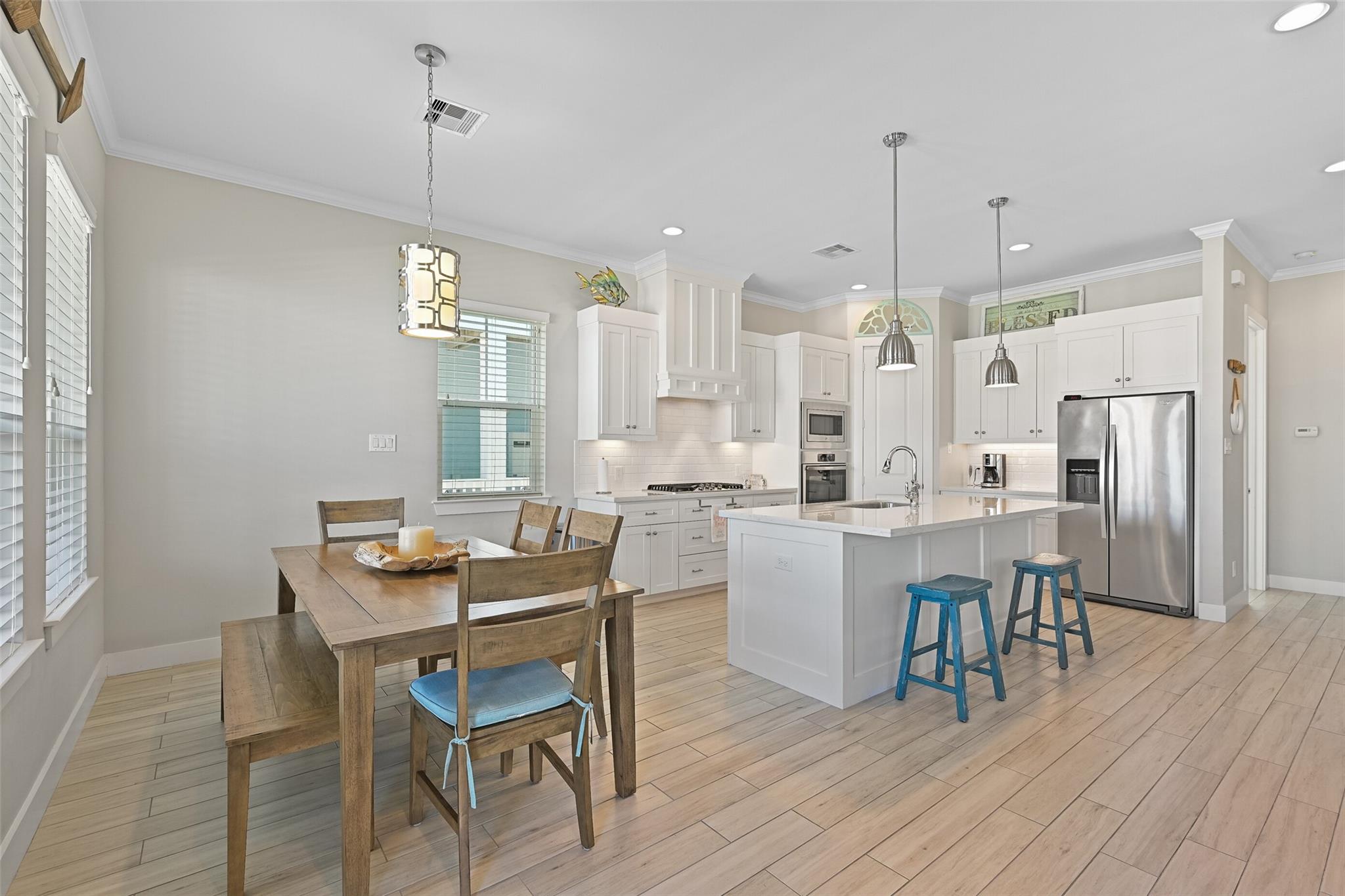 Galveston, Texas, 77554, United States, 4 Bedrooms Bedrooms, ,4 BathroomsBathrooms,Residential,Active,2024195