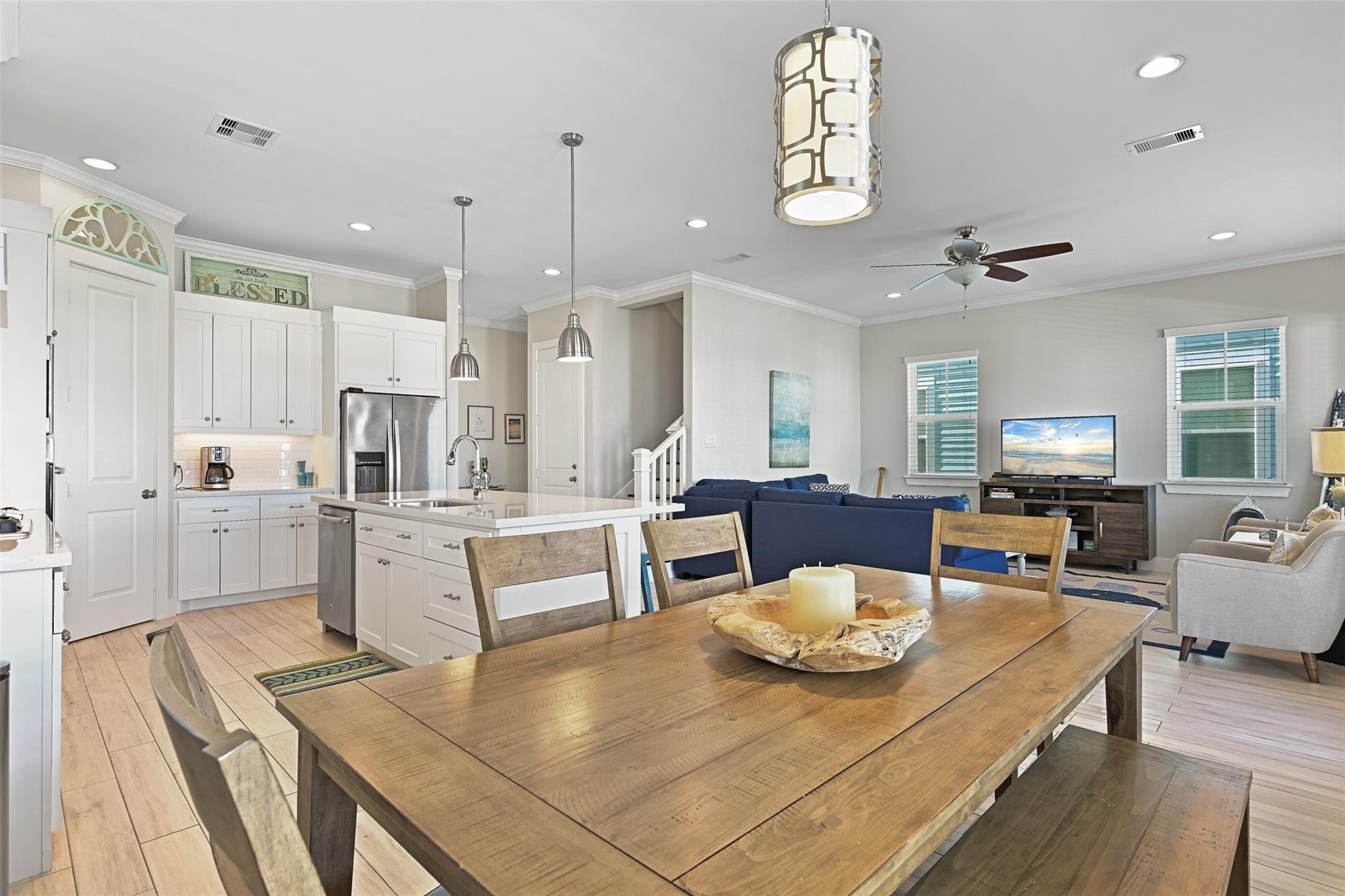 Galveston, Texas, 77554, United States, 4 Bedrooms Bedrooms, ,4 BathroomsBathrooms,Residential,Active,2024195
