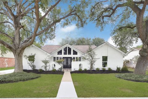 15702 Congo Lane Jersey Village TX 77040