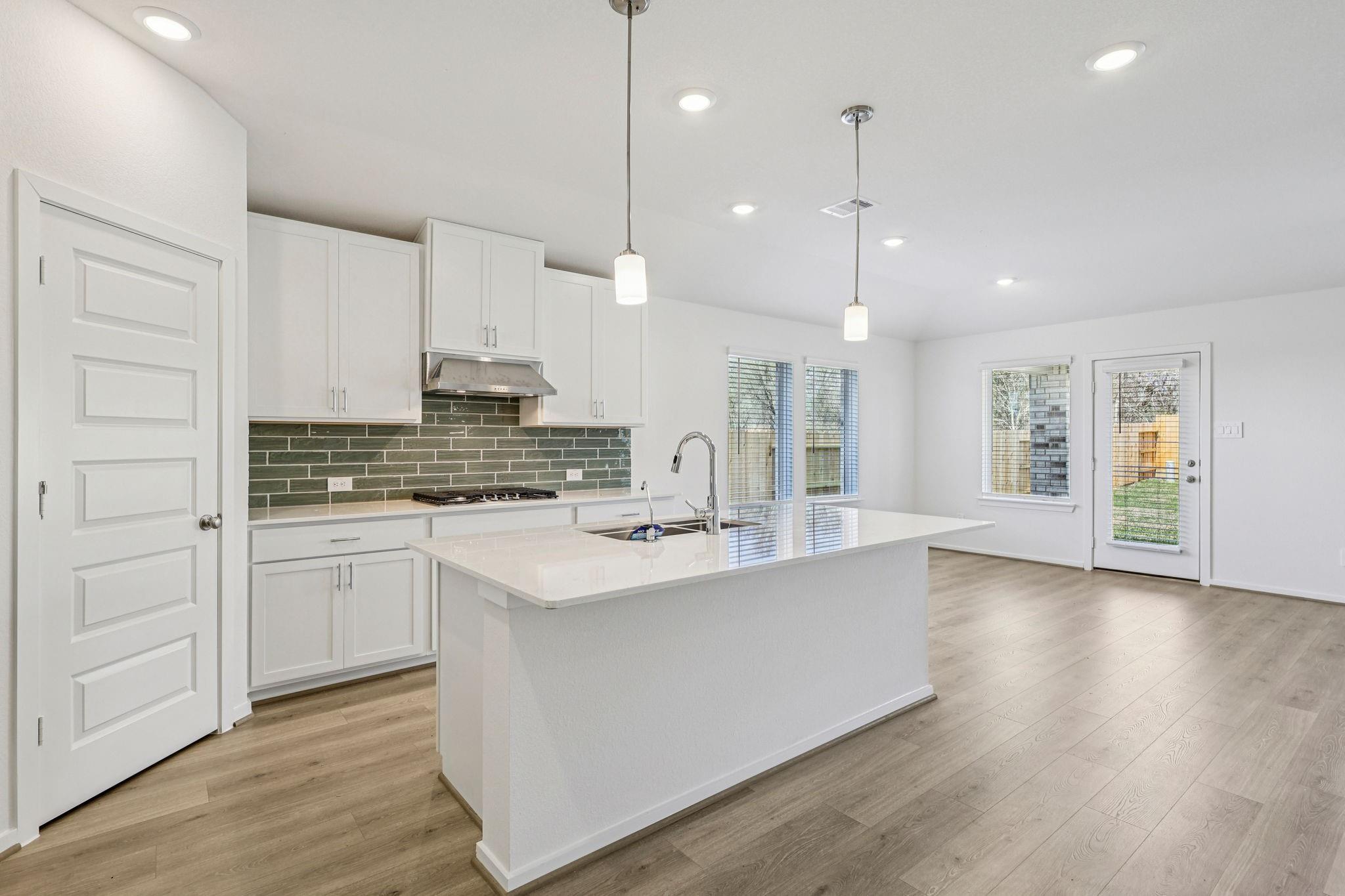 2706 Dark Lantern Lane