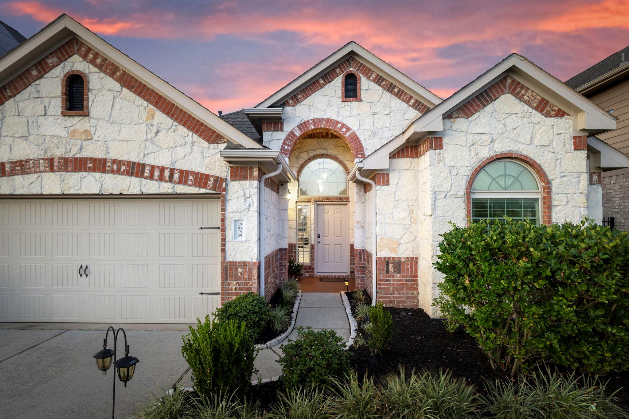 3635 Lake Bend Shore Drive