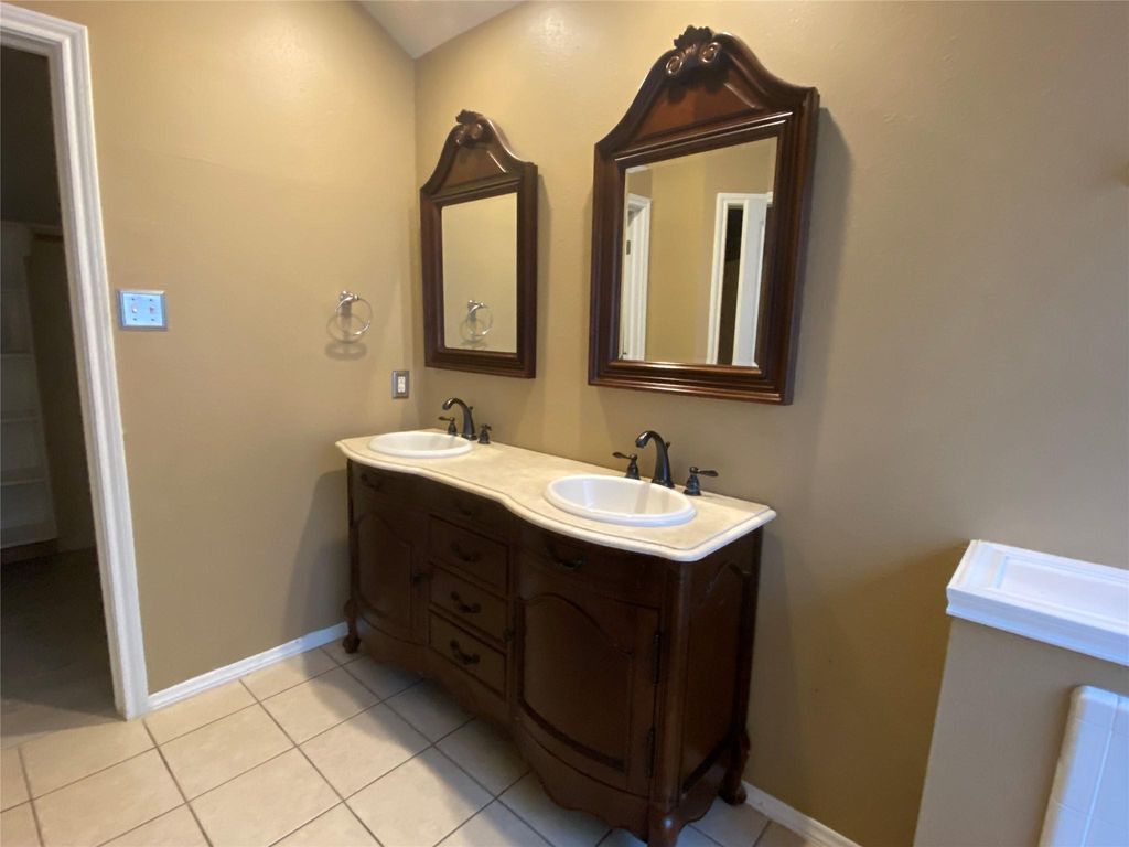 Photo of 3642 Beckett Ridge Drive, Humble, TX 77396 (MLS # 50733320)