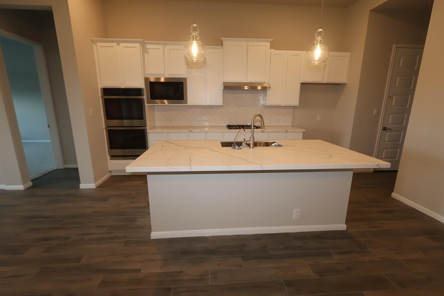 6907 Allens Landing
