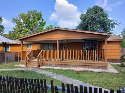 Photo of 2845 Washington Drive, Houston, TX 77038 (MLS # 69336443)