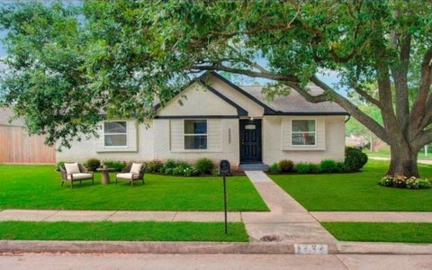 Photo of 2227 Cherry Bend Dr DR, Houston, TX 77077 (MLS # 96024992)