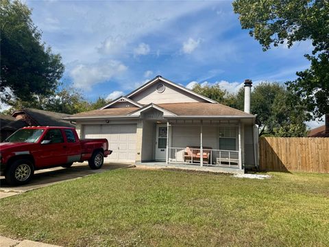 Photo of 10918 Spanish Grant Drive, Sugar Land, TX 77498 (MLS # 8574933)