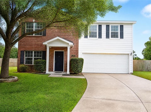 Photo of 3802 Cloudbluff Lane, Richmond, TX 77469 (MLS # 33795618)