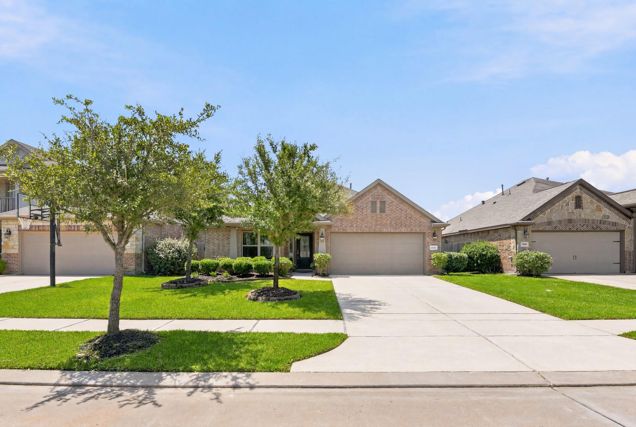15715 Windsor Bluff Drive