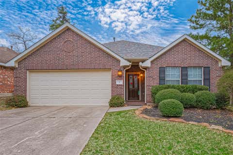 Tiny photo for 2 Garden Lodge Place, The Woodlands, TX 77382 (MLS # 68112831)